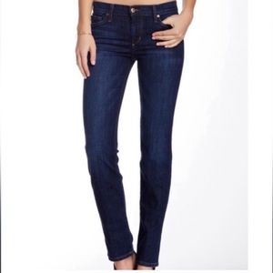 Never worn Joe’s Jeans Straight Leg Jeans the Cigarette skinny dark blue size 26